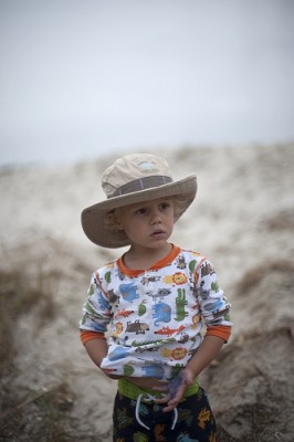 3 year old in hat