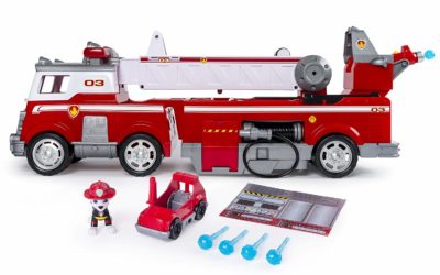PAW Patrol Ultimate Rescue Fire Truck by Spin Master