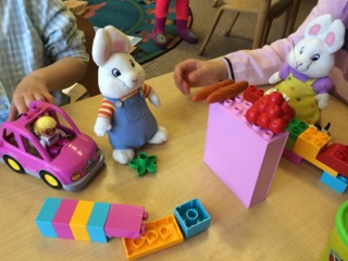 Max and Ruby role play grocery