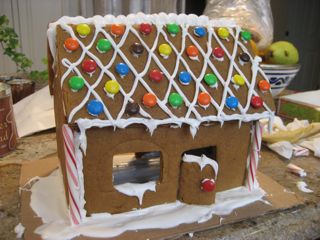 gingerbread house bake kit